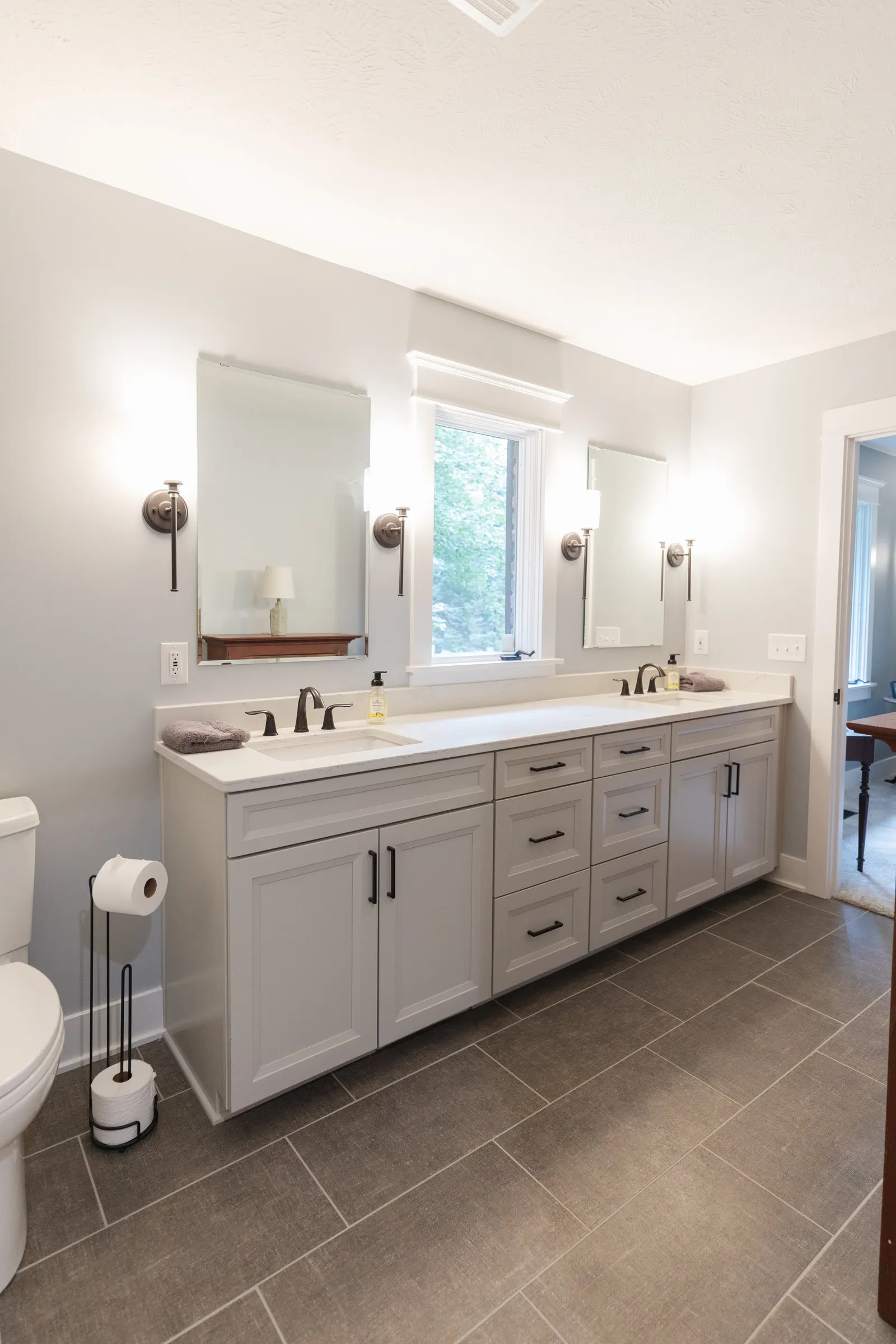 PRIMARY ENSUITE